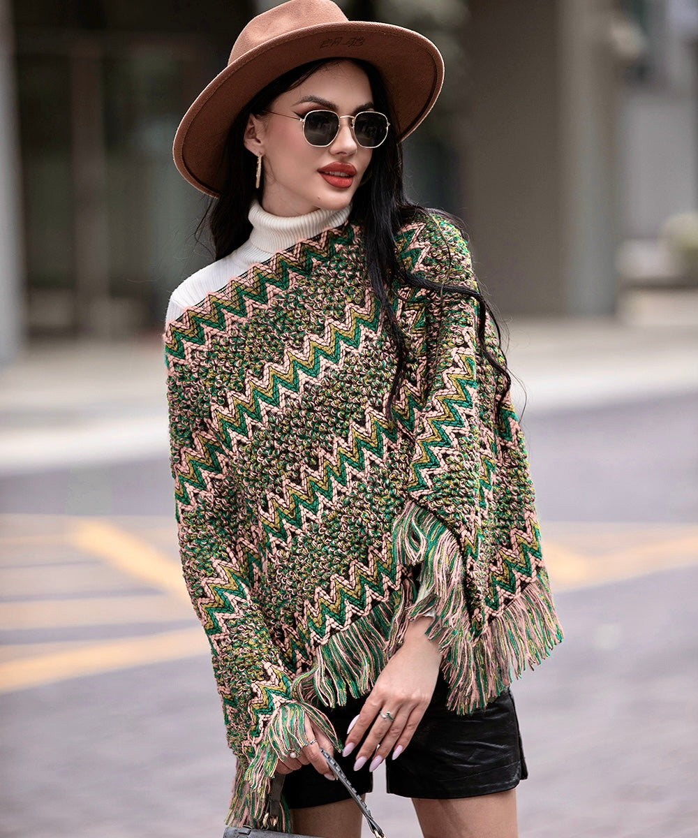 Green Fringe Trim Batwing Sleeve Asymmetrical Hem Poncho Sweater