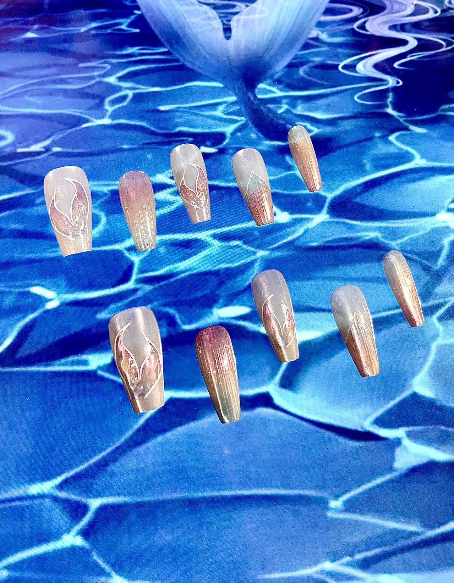 100% Handmade Press on Nails- 01